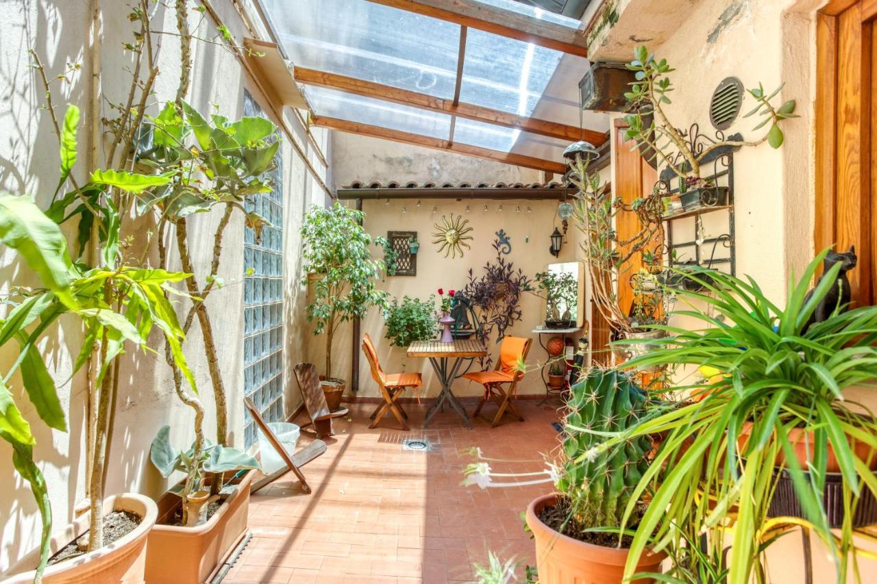Maggiore 145 Apartment With Private Garden - Rione Monti Rome Buitenkant foto